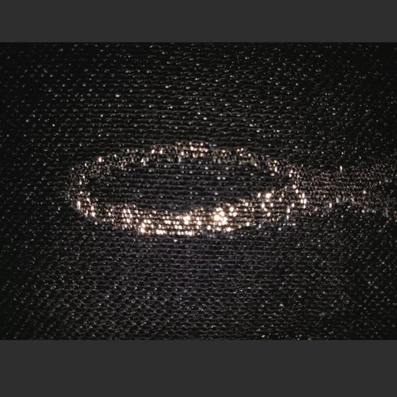 Pillow - Picture 5 of 8